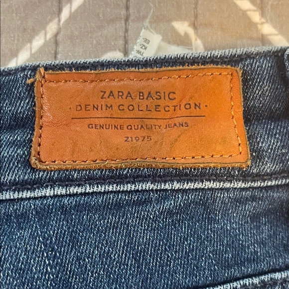 Zara Blue Jeans with Red Stripes - Picture 11 of 13